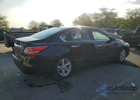 2014 Nissan Altima 2.5 from USA, damaged, VIN 1N4AL3AP4EC279635